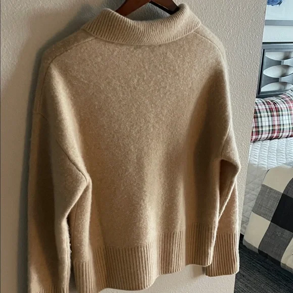 Banana Republic Light Tan Collared Cashmere Cardigan - Picture 5 of 8